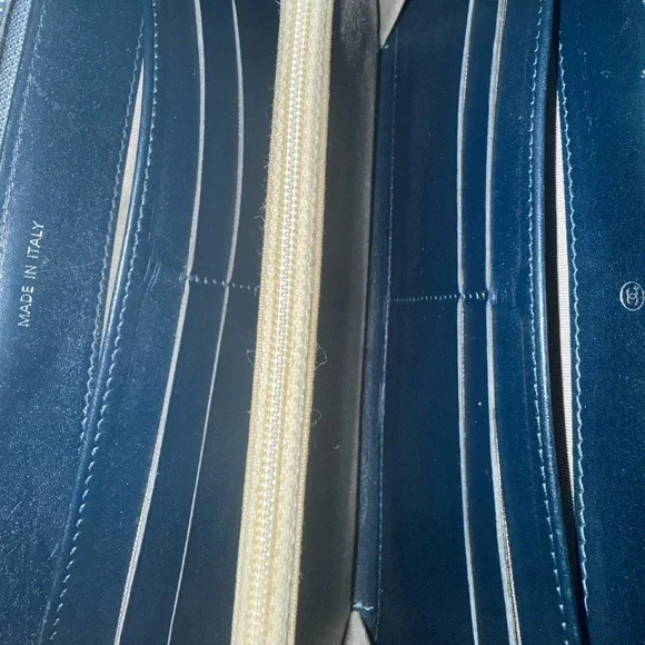 EUC! CHANEL - Blue Caviar Leather CC Timeless Zip Around Organizer Wallet - Picture 9 of 16